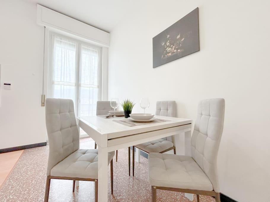 Elegant Apartment - Wifi - Smart Tv - Netflix Genova Esterno foto